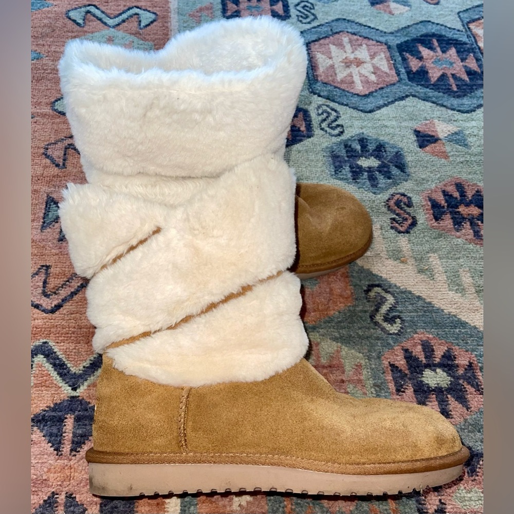 Koolaburra by UGG Dezi Short Boots Chestnut